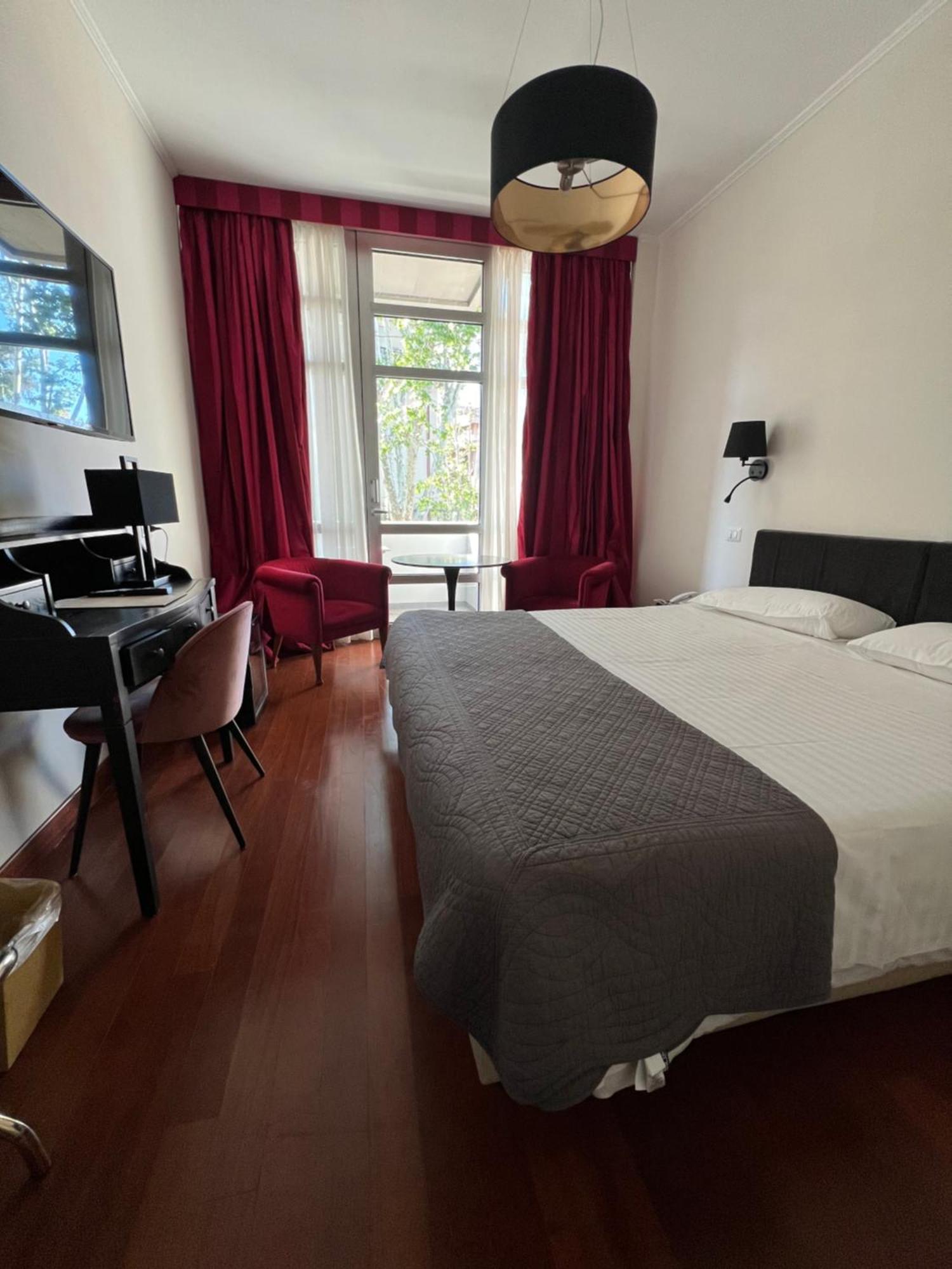 Hotel Fenix Rome Exterior photo
